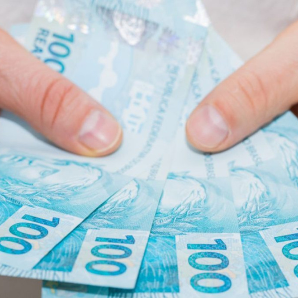 700 REAIS EM PREMIOS